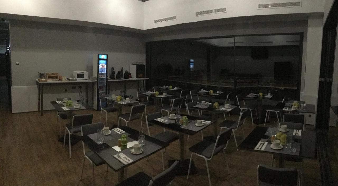 H La Cabana Pozuelo de Alarcón Extérieur photo