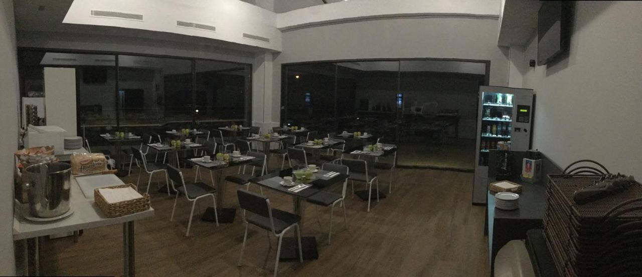 H La Cabana Pozuelo de Alarcón Extérieur photo